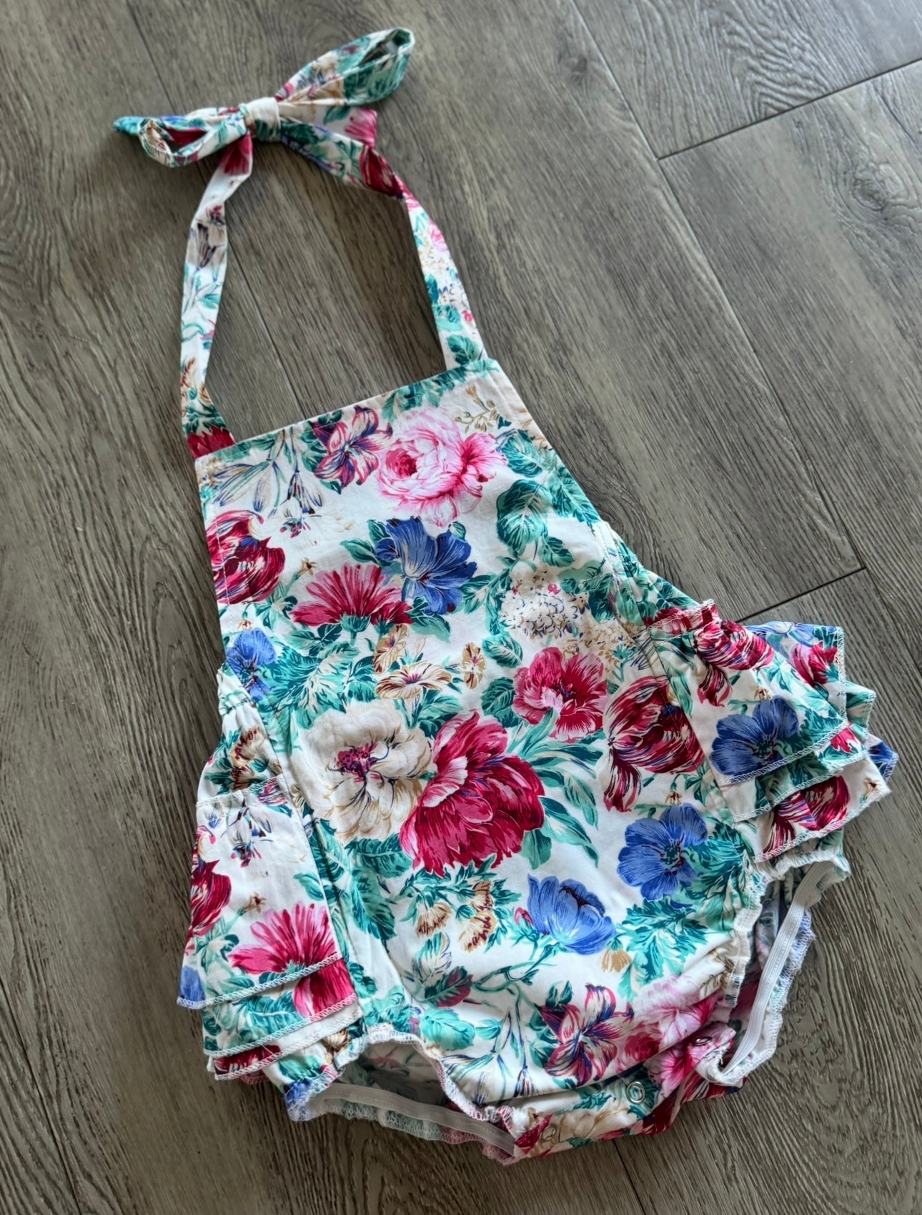 Winnie ruffle bum romper