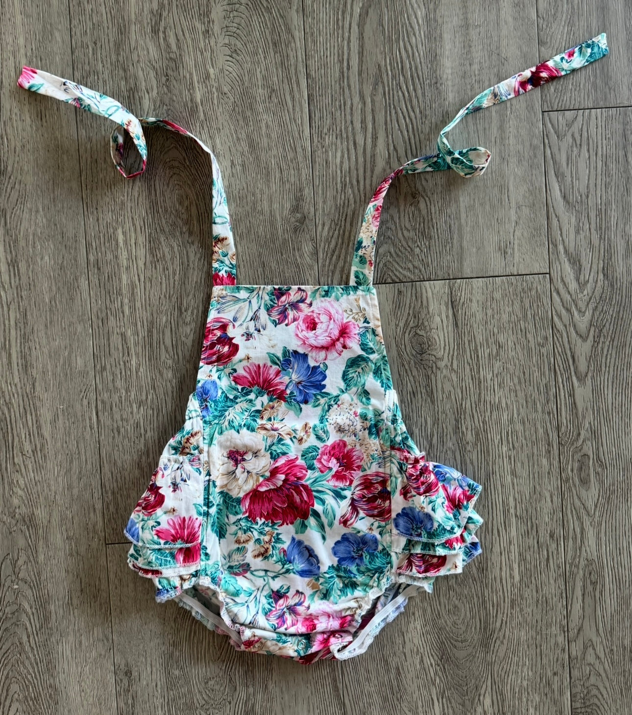 Winnie ruffle bum romper