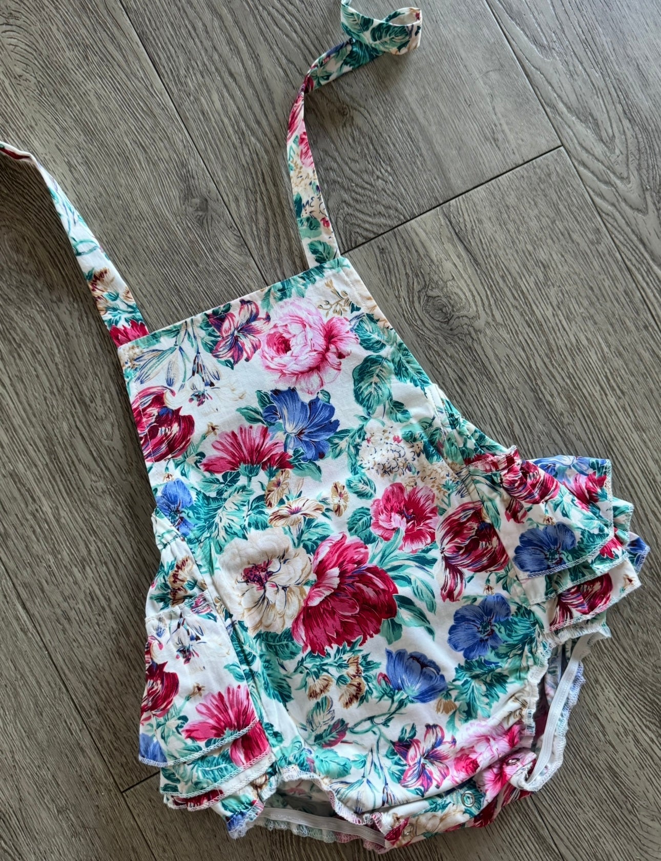 Winnie ruffle bum romper