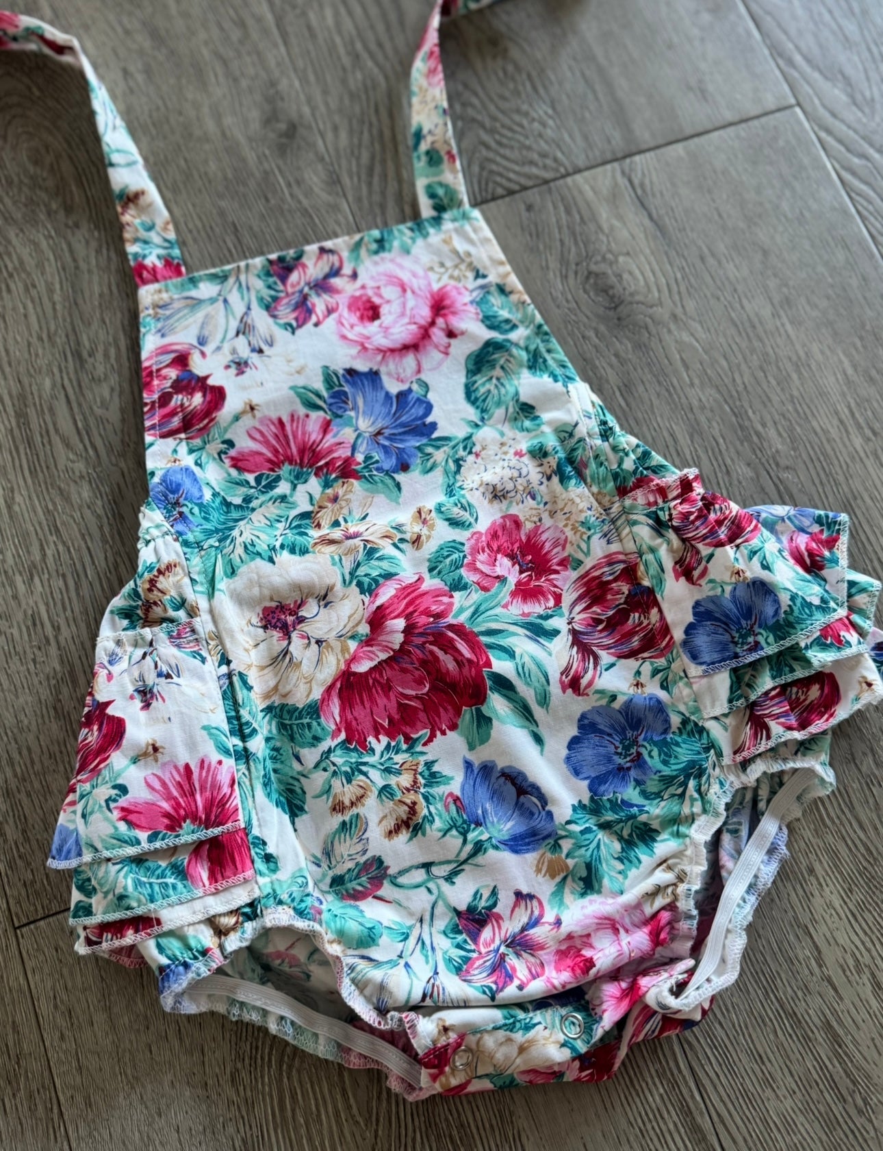 Winnie ruffle bum romper